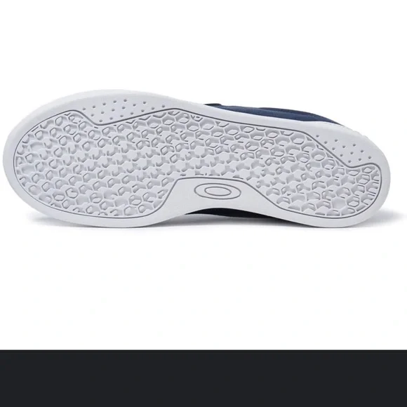 Oakley Blue Canvas Sneakers Like New - Picture 6 of 13